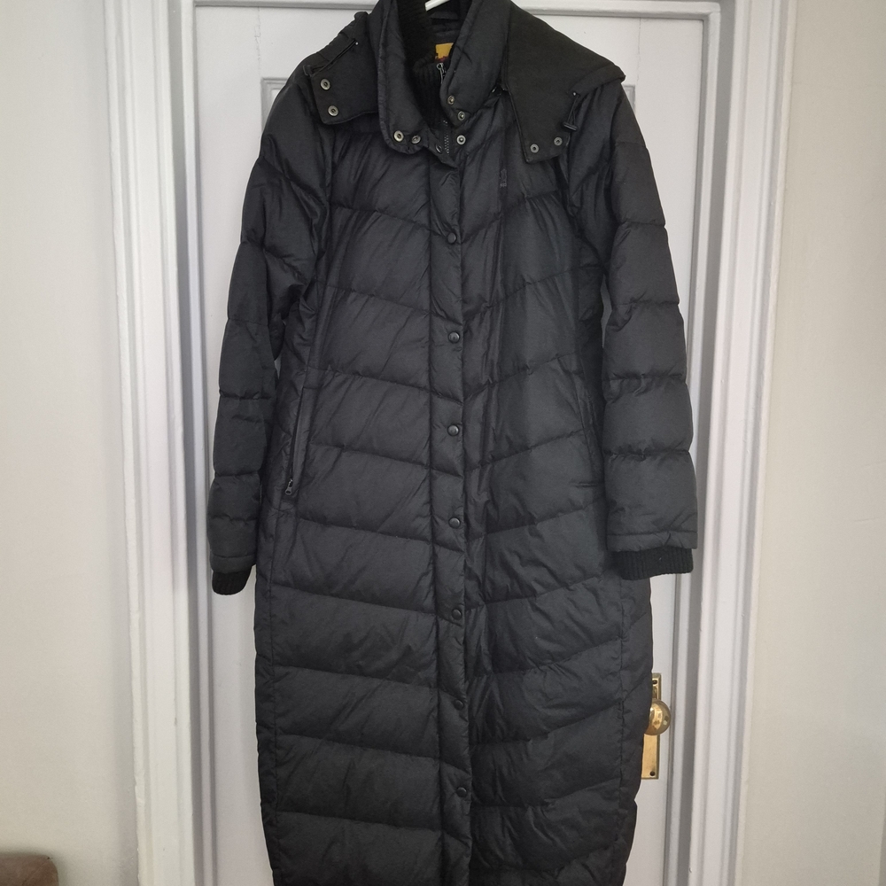 Women's Black Long Puffer Coat